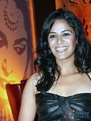 Mona Singh Photo