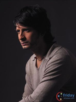 Sharman Joshi Photo
