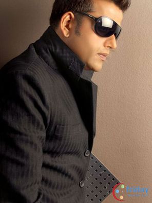 Ravi Kishan Photo