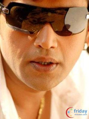 Ravi Kishan Photo