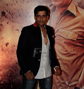 Ravi Kishan Photo