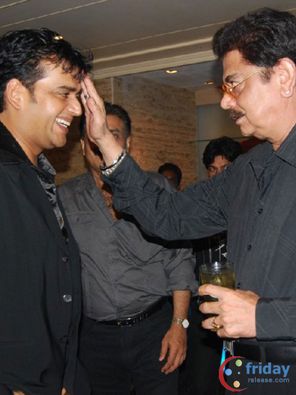 Ravi Kishan Photo