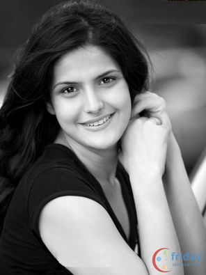 Zarine Khan Photo