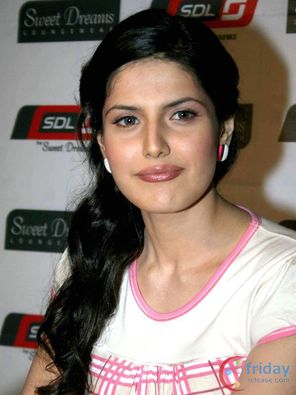 Zarine Khan Photo