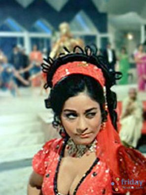 Aruna Irani Photo
