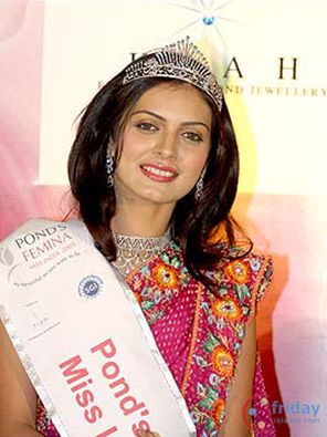 Niharika Singh Photo