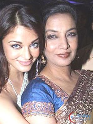 Shabana Azmi Photo