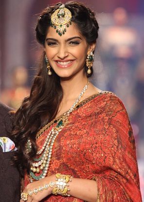 Sonam Kapoor Photo