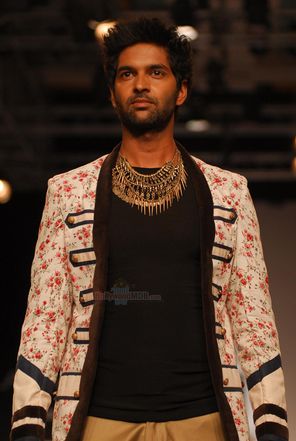 Purab Kohli Photo
