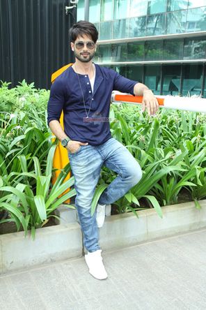 Shahid Kapoor Photo