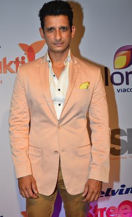 Sharman Joshi Photo