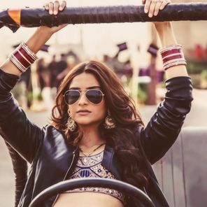 Sonam Kapoor Photo