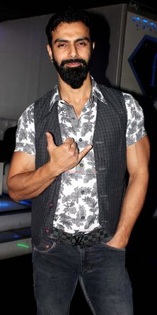 Ashmit Patel Photo