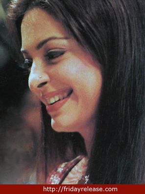 Juhi Chawla Photo