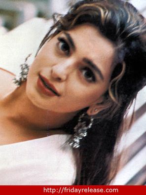 Juhi Chawla Photo