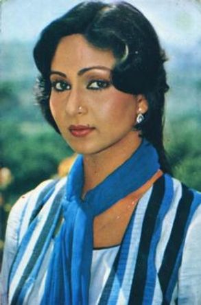 Rati Agnihotri Photo
