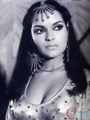 Zeenat Aman Photo