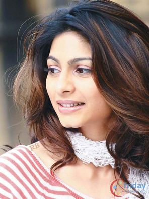 Tanisha Mukherjee Photo