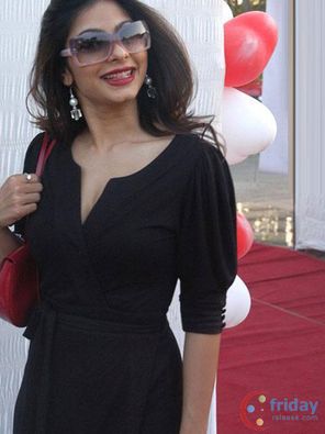 Tanisha Mukherjee Photo