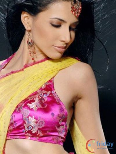 Nikita Anand Photo