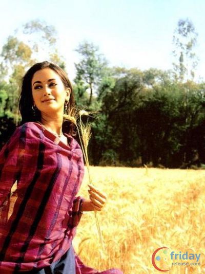 Gayatri Joshi Photo