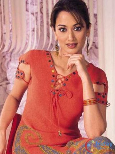 Gayatri Joshi Photo