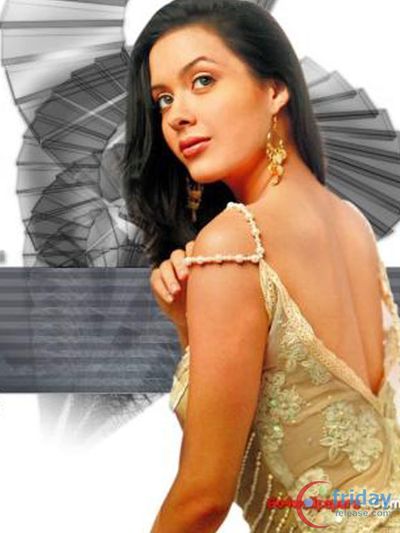 Isha Sharvani Photo