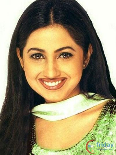 Rinke Khanna Photo