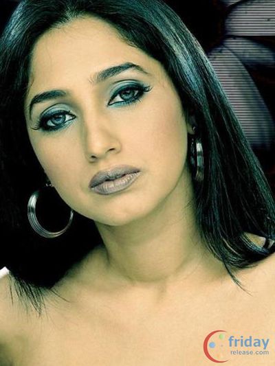 Rinke Khanna Photo