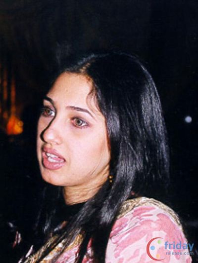 Rinke Khanna Photo