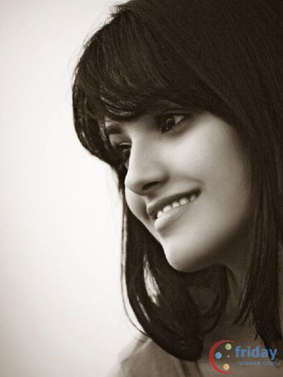 Anita Hassanandani Photo