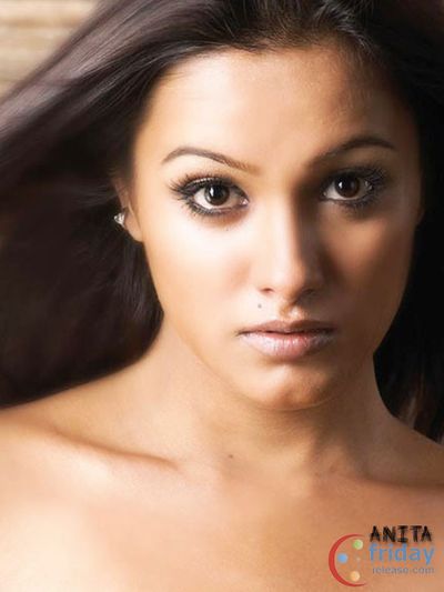 Anita Hassanandani Photo
