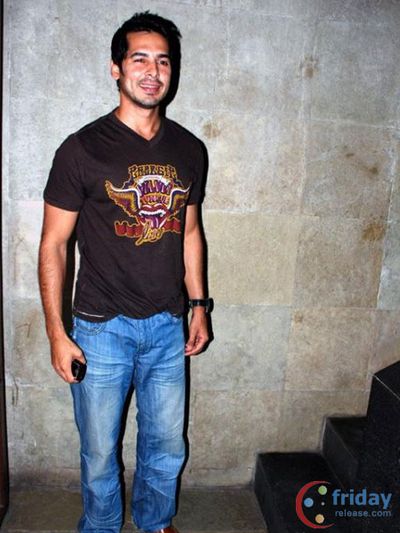 Dino Morea Photo