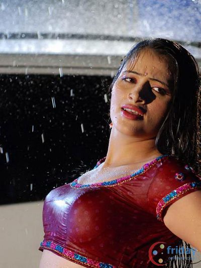 Navneet Kaur Photo