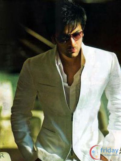 Ranbir Kapoor Photo - 28 | Images | Photo Gallery | Image Gallery - BollywoodMDB Ranbir Kapoor Photo - 28 | Images | Photo Gallery | Image Gallery - BollywoodMDB