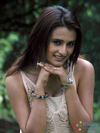 Arya Menon Photo