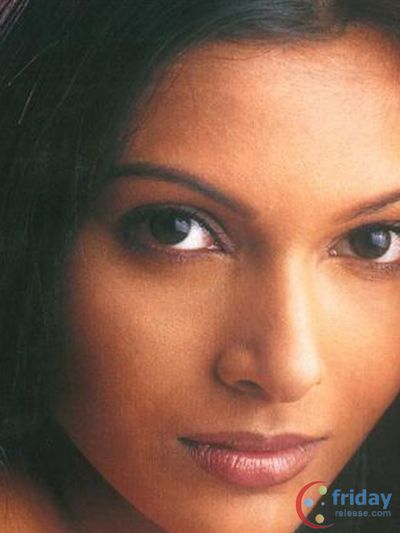 Mrinalini Sharma Photo
