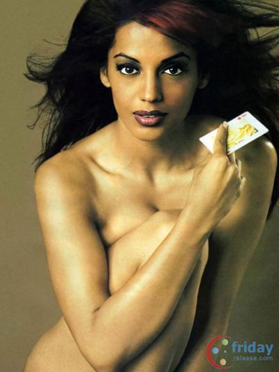Mugdha Godse Photo