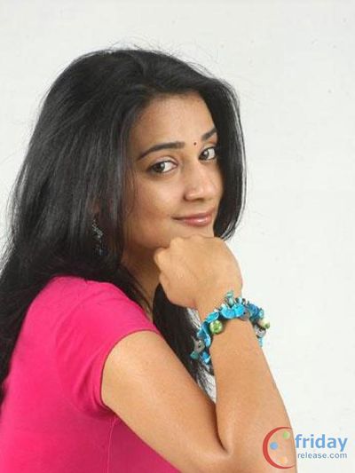 Neha Julka Photo