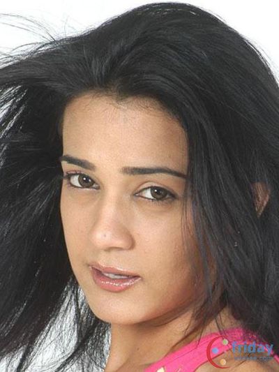 Neha Julka Photo