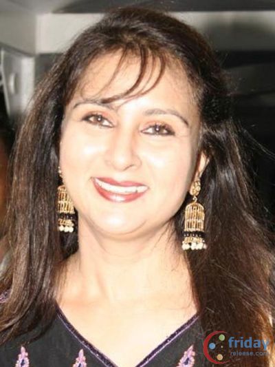 Poonam Dhillon Photo