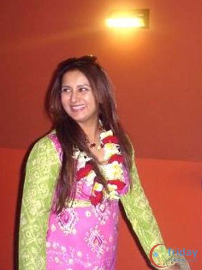 Poonam Dhillon Photo