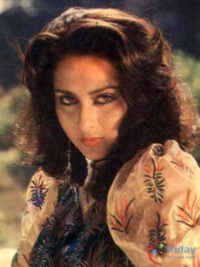 Poonam Dhillon Photo