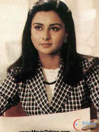 Poonam Dhillon Photo