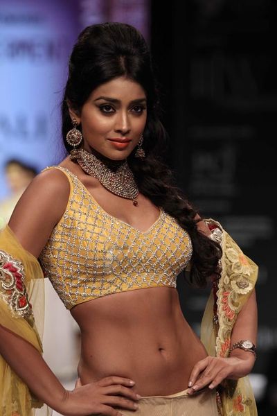 Shriya Saran Photo