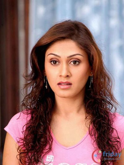 Manjari Phadnis Photo