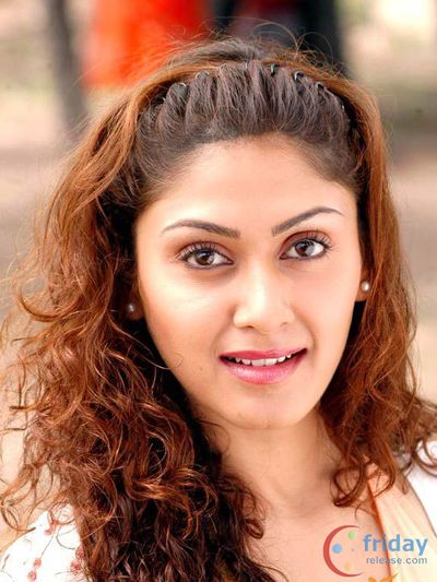 Manjari Phadnis Photo
