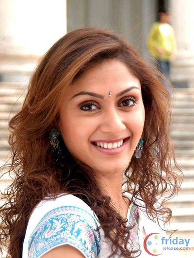 Manjari Phadnis Photo