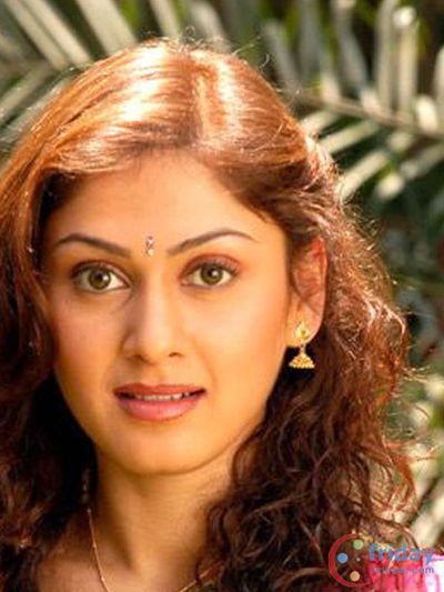 Manjari Phadnis Photo