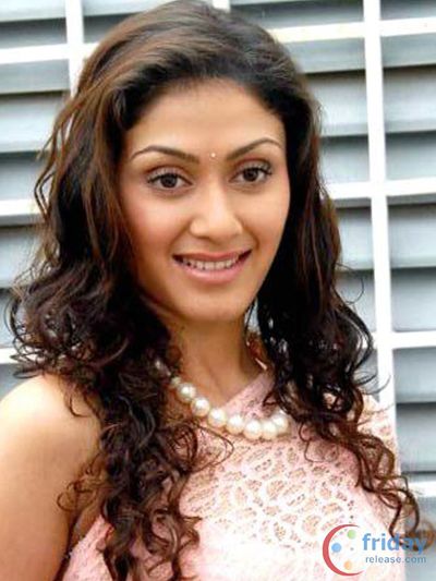 Manjari Phadnis Photo